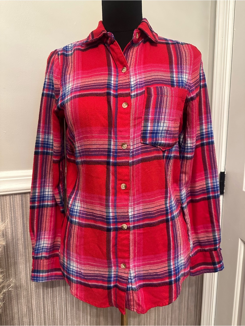 Aeropostale Red Plaid Flannel Shirt Small Button Front Cotton Blend